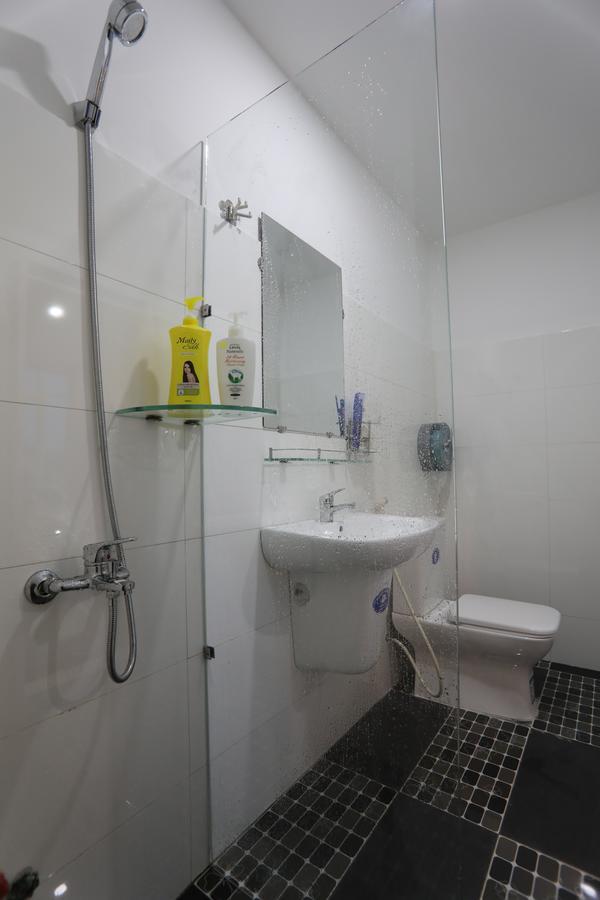 Istay Inn Hotel Хошимин Экстерьер фото