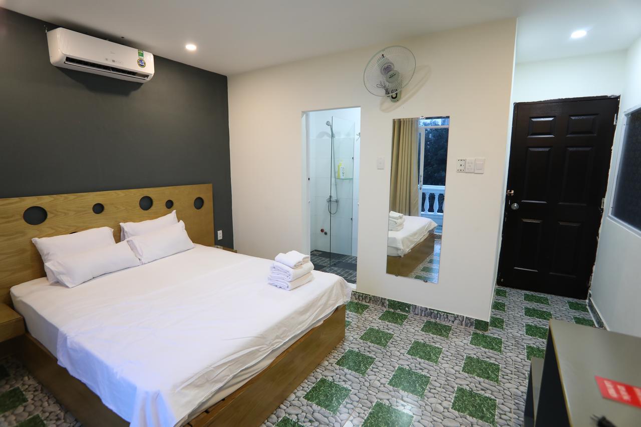 Istay Inn Hotel Хошимин Экстерьер фото