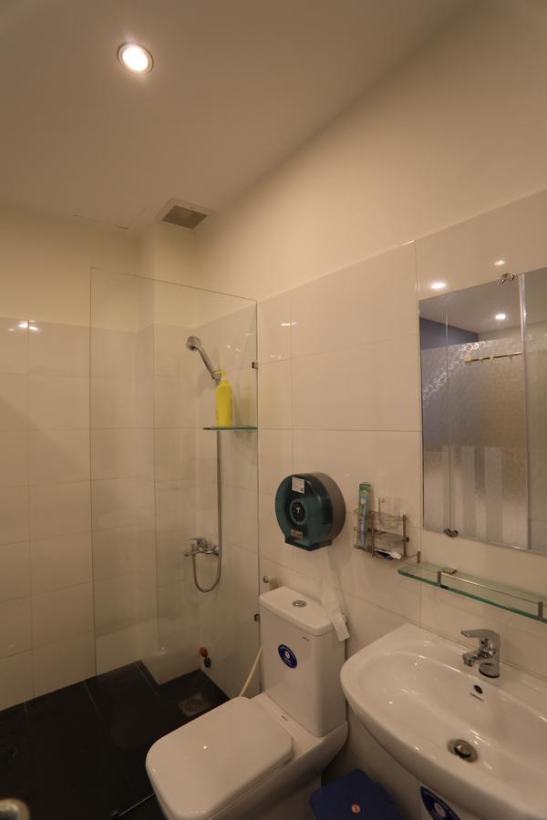 Istay Inn Hotel Хошимин Экстерьер фото