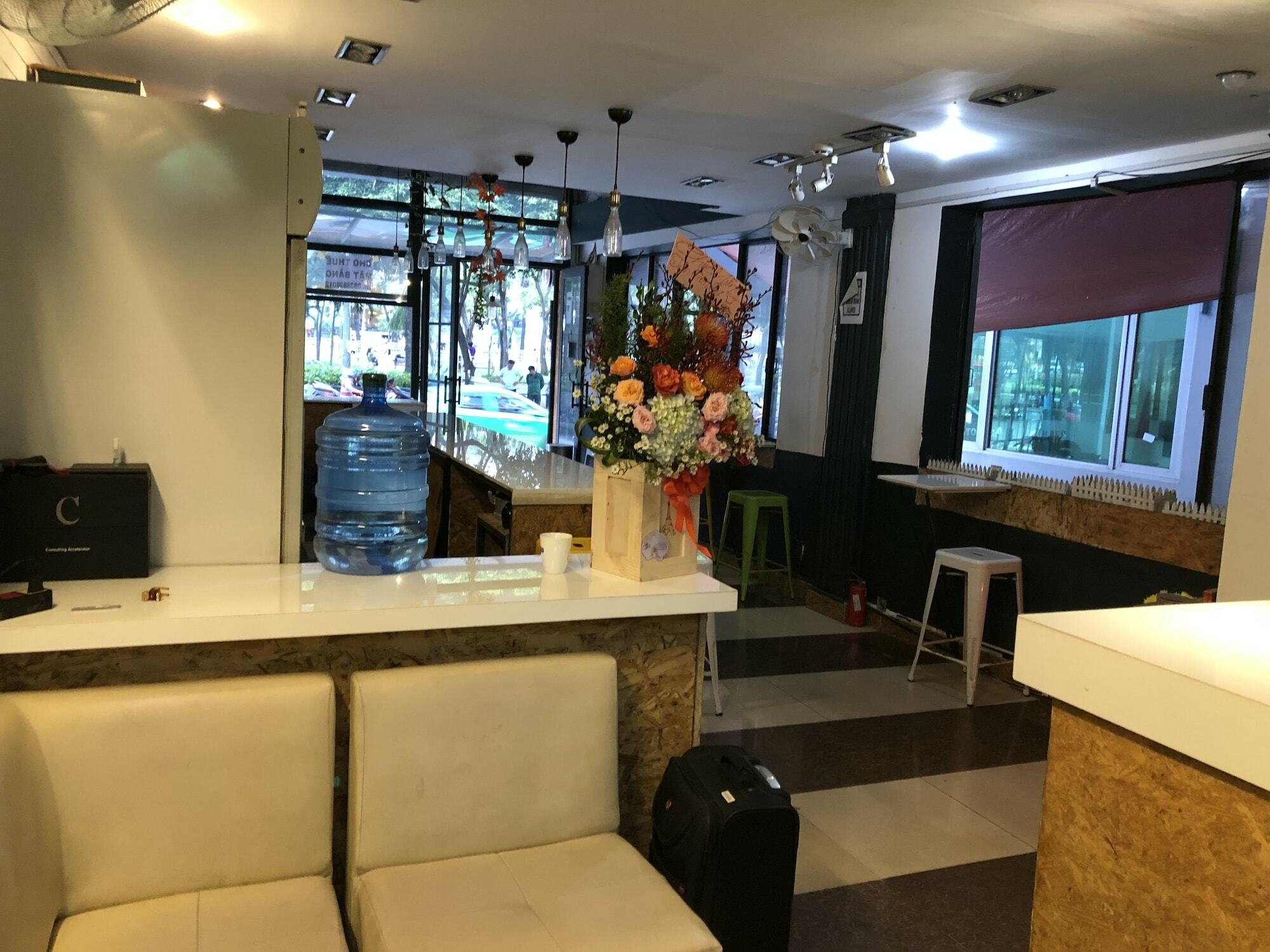 Istay Inn Hotel Хошимин Экстерьер фото